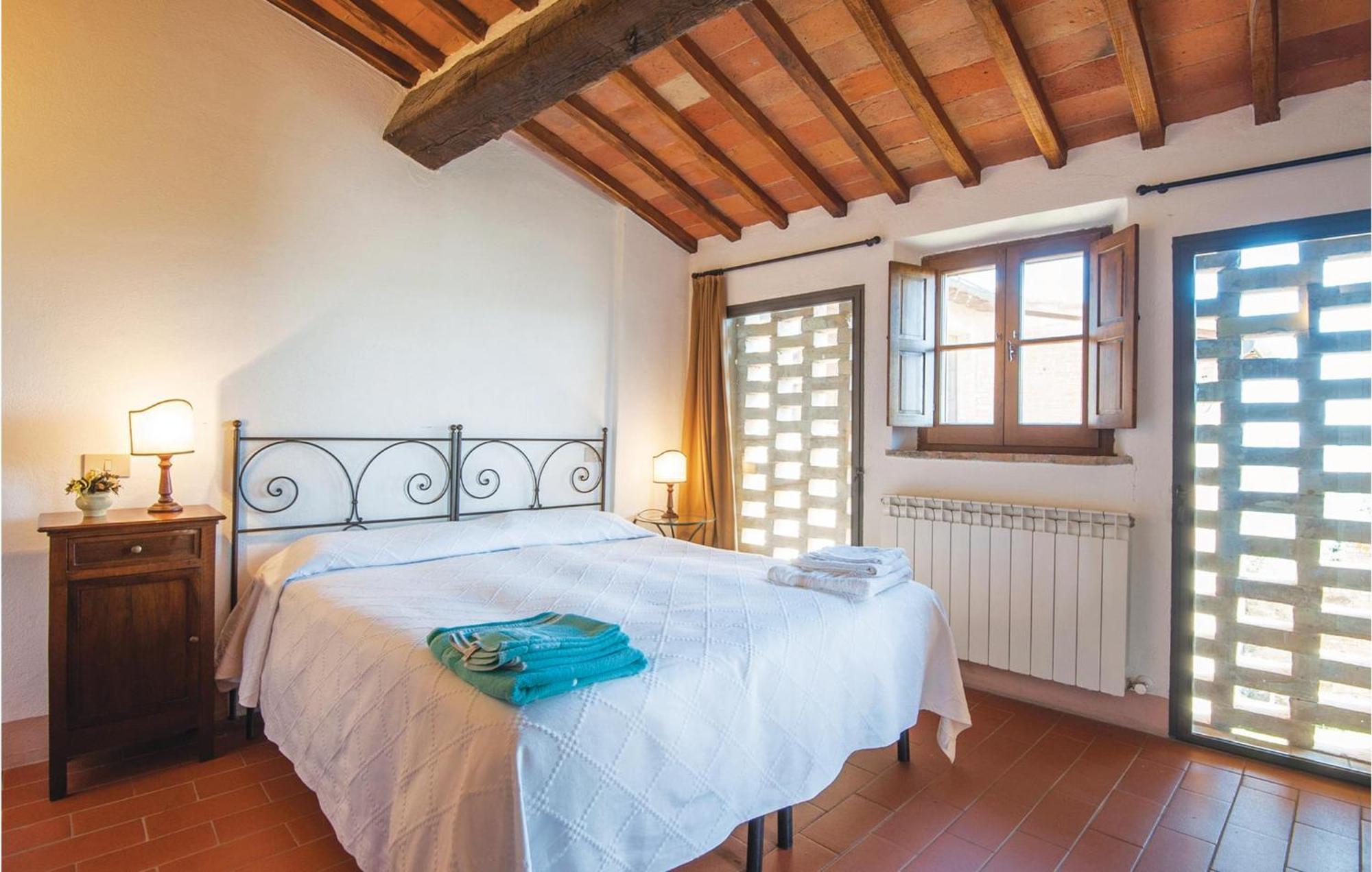 Schivanoia 3 Bagno Vignoni Esterno foto